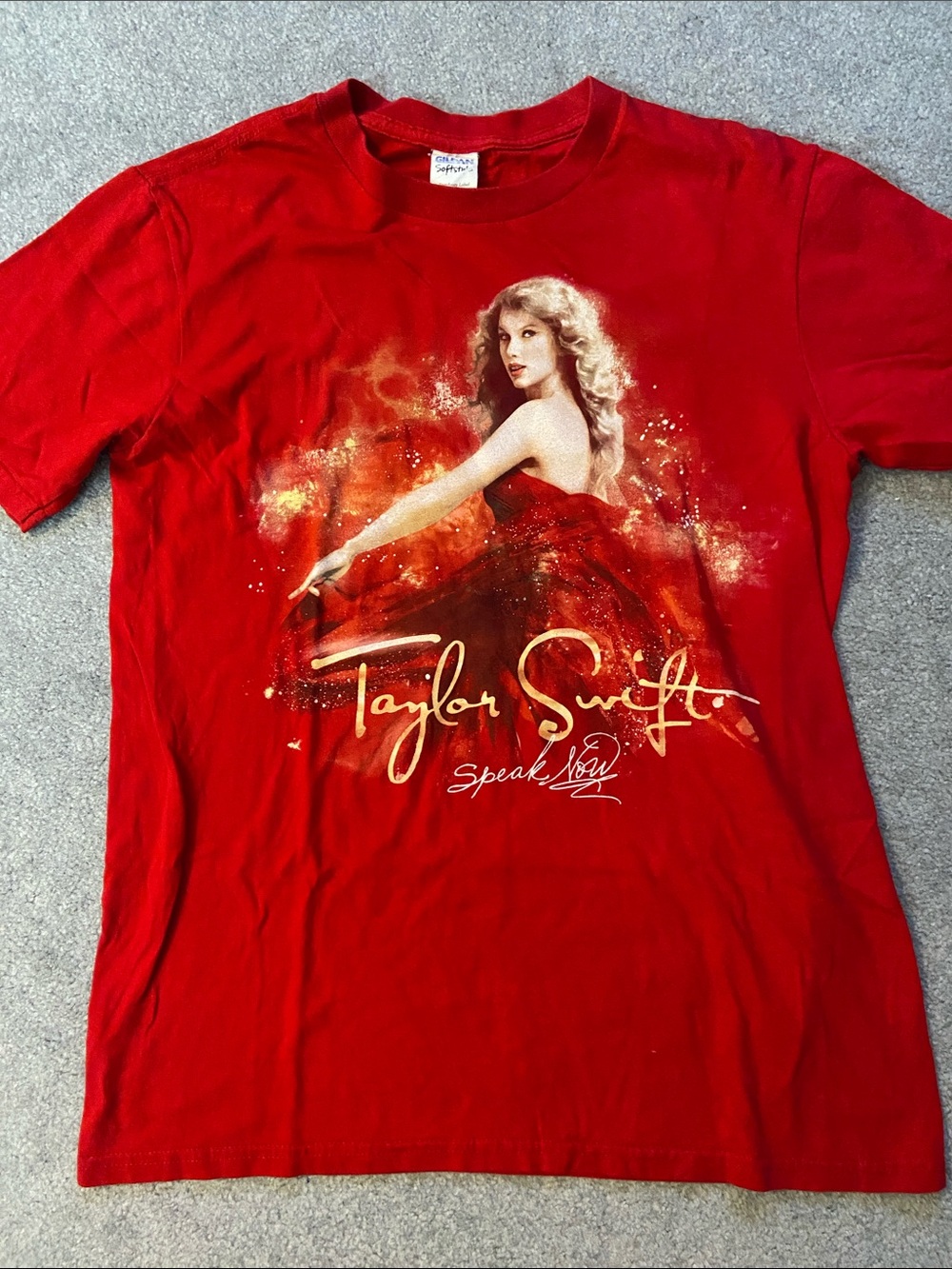 Taylor Swift Red Graphic Short Sleeve Tee with Gold Script